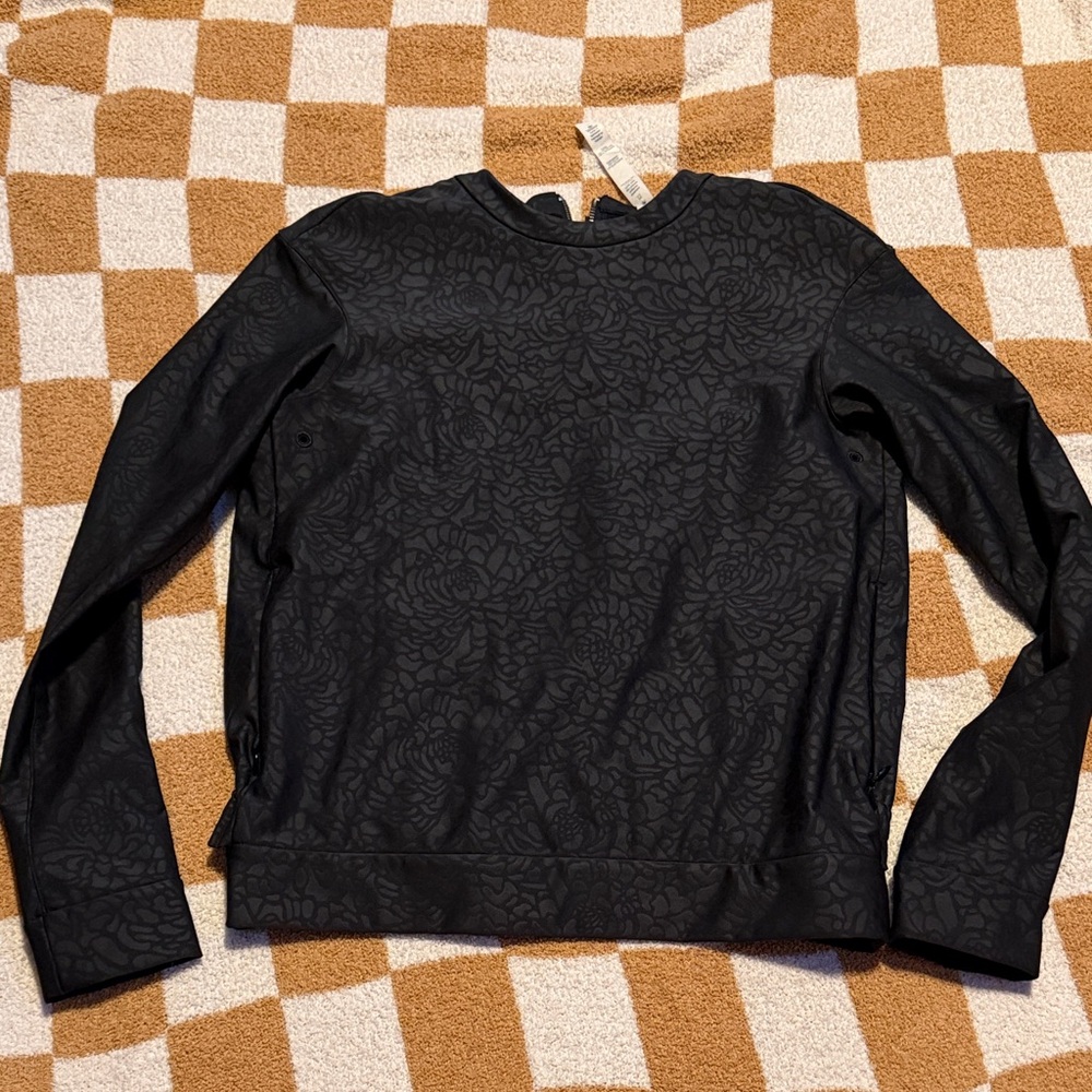 Lululemon Athletica Black Patterned Top